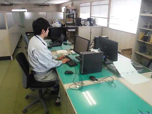 藤野氏